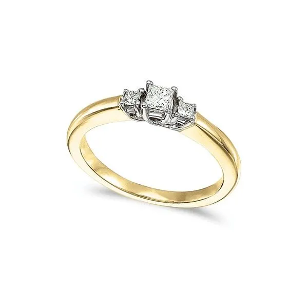 Chevron Ring with 0.25 Carat TW of Diamonds in 10kt Yellow Gold