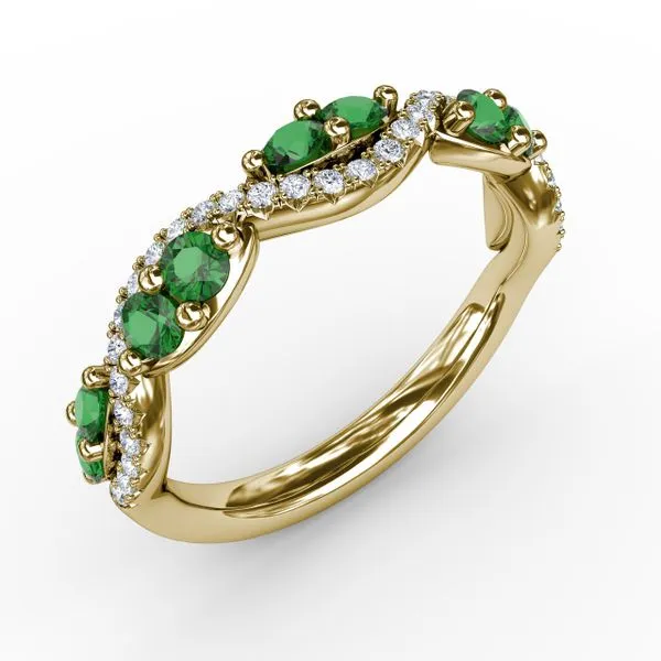 Emerald and diamond twist ring Clearance