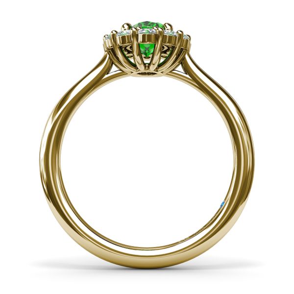 Dazzling Emerald and Diamond Ring  Image 3 Parris Jewelers Hattiesburg, MS