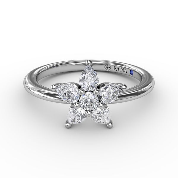 Amazon.com: Shysnow Star Ring 925 Sterling Silver Dainty Five Stars Shaped  Cubic Zirconia Band Ring Stackable Vintage Promise Engagement Wedding  Statement Rings for Women Girls Daughter Size 6-9: Clothing, Shoes & Jewelry