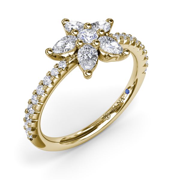 Shooting Star Diamond Ring  Image 2 Jacqueline's Fine Jewelry Morgantown, WV