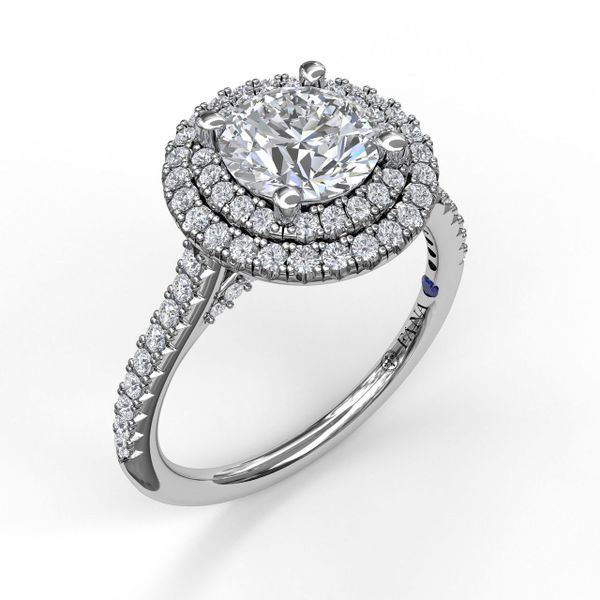 Single halo or double halo? Love this engagement ring setting! | Unique engagement  ring settings, Engagement rings, Engagement ring settings