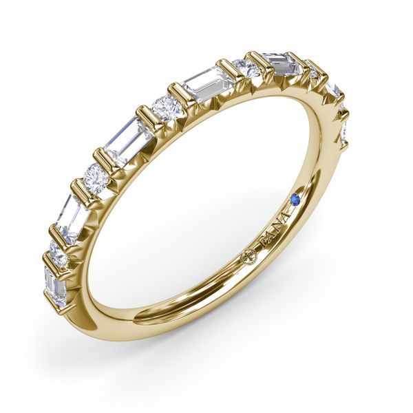 Alternating Round and Emerald Cut Diamond Band Image 2 P.J. Rossi Jewelers Lauderdale-By-The-Sea, FL