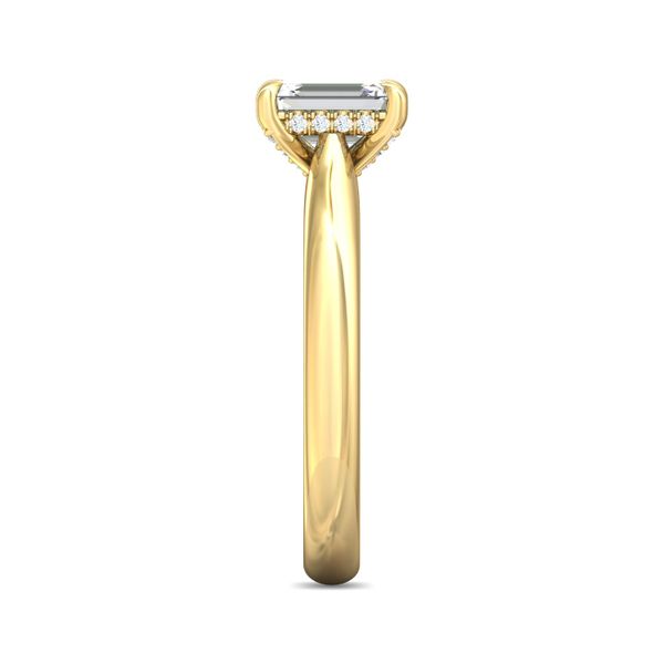 FlyerFit Solitaire 14K Yellow Gold Engagement Ring  Image 4 Becky Beauchine Kulka Diamonds and Fine Jewelry Okemos, MI