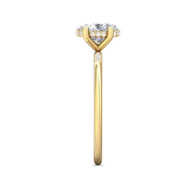 FlyerFit Solitaire 14K Yellow Gold Engagement Ring  Image 4 Becky Beauchine Kulka Diamonds and Fine Jewelry Okemos, MI
