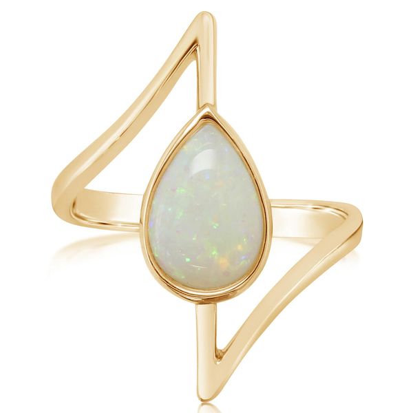 Yellow Gold Calibrated Light Opal Ring Jerald Jewelers Latrobe, PA