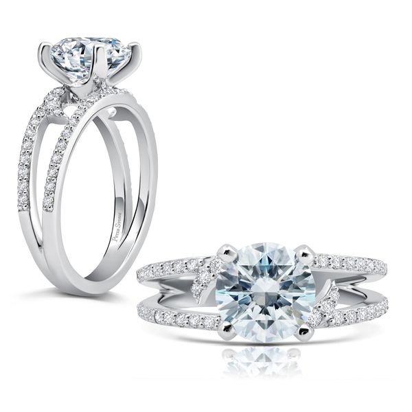 18k White Engagement Ring James & Williams Jewelers Berwyn, IL