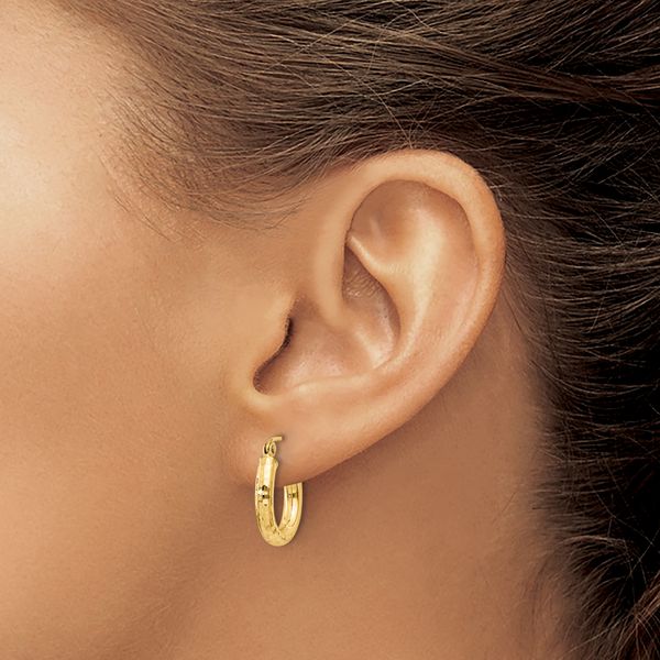 Leslie's 10k Diamond-cut 3mm Round Hoop Earrings Image 3 The Hills Jewelry LLC Worthington, OH