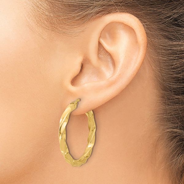 Leslie's 14K Polished Twisted Hoop Earrings Image 3 Glatz Jewelry Aliquippa, PA