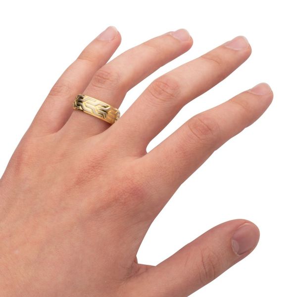 18K Gold IP Stainless Steel Chevron Spearhead Comfort Fit Ring Image 5 Tipton's Fine Jewelry Lawton, OK