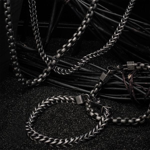 Black IP Gun Metal Polished Finish Fox Tail Link Chain Necklace Image 3 Mueller Jewelers Chisago City, MN
