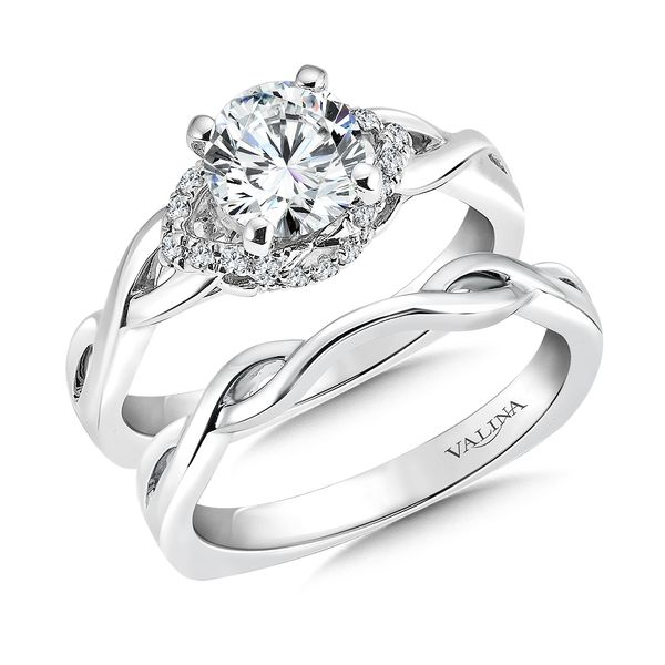 Halo Style Diamond Engagement Ring Image 4 Midtown Diamonds Reno, NV