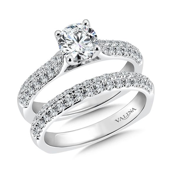Engagement Ring with Side Stones Image 4 Jayson Jewelers Cape Girardeau, MO