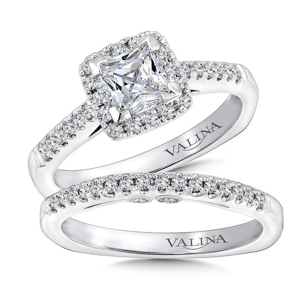 Halo Style Princess-Cut Engagement Ring Image 4 Jayson Jewelers Cape Girardeau, MO