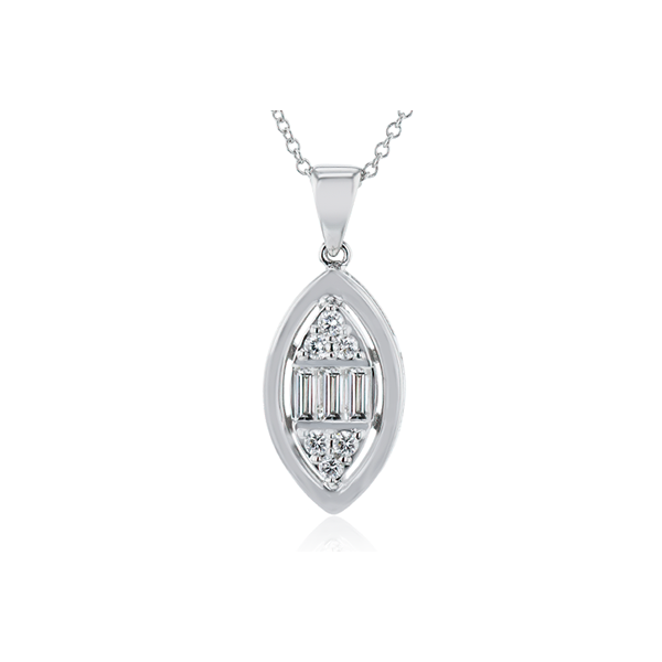 18k White Gold Diamond Pendant Dondero's Jewelry Vineland, NJ