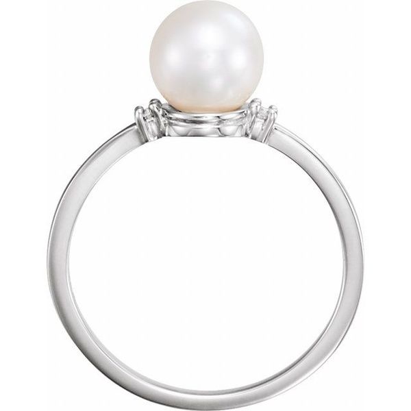 Accented Pearl Ring Image 2 Michigan Wholesale Diamonds , 
