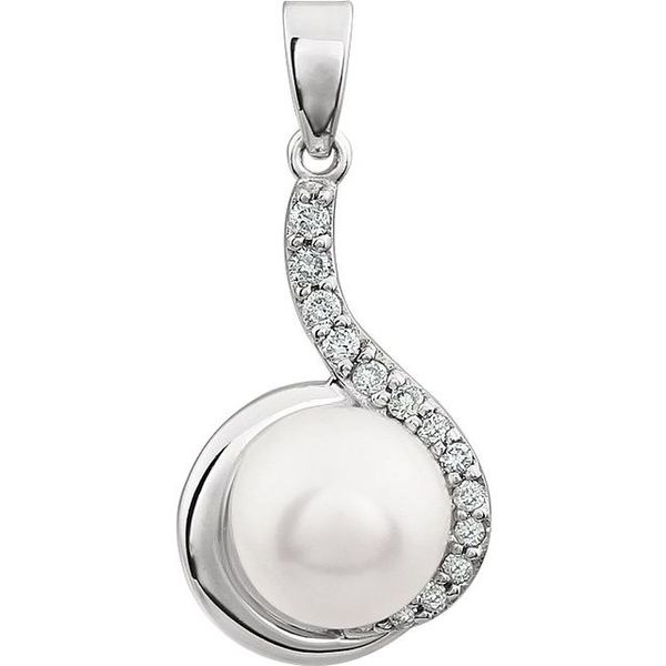 Accented Pearl Pendant Jerald Jewelers Latrobe, PA