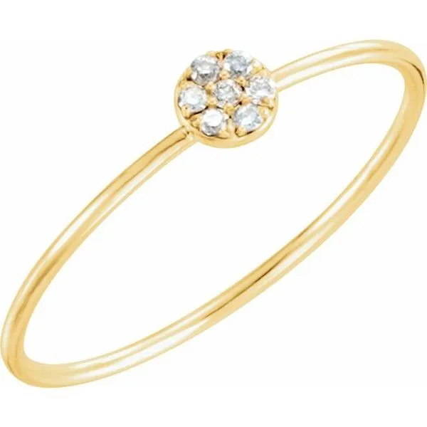 Petite Cluster Ring