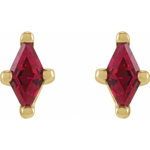 Kite 4-Prong Stud Earring Image 2 D'Errico Jewelry Scarsdale, NY