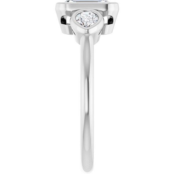 Bezel-Set Three-Stone Engagement Ring Image 4 Segner's Jewelers Fredericksburg, TX