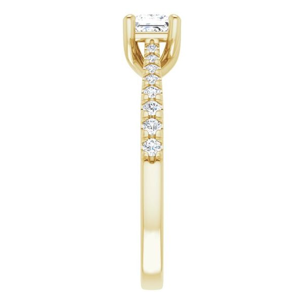 French-Set Engagement Ring Image 4 Segner's Jewelers Fredericksburg, TX
