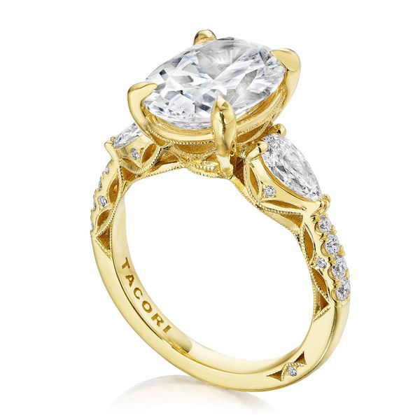 Oval 3-Stone Engagement Ring Image 3 Di'Amore Fine Jewelers Waco, TX