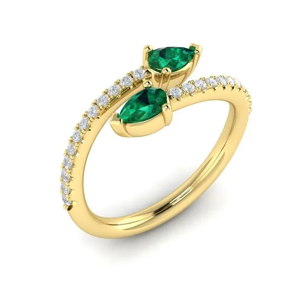 Emerald wrap store ring