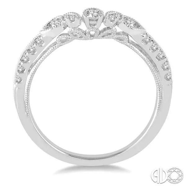 1/3 Ctw Round Cut Diamond Wedding Band in 14K White Gold