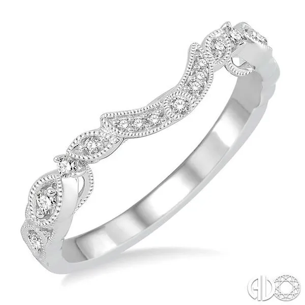 1/6 Ctw Round Cut Diamond Wedding Band in 14K White Gold