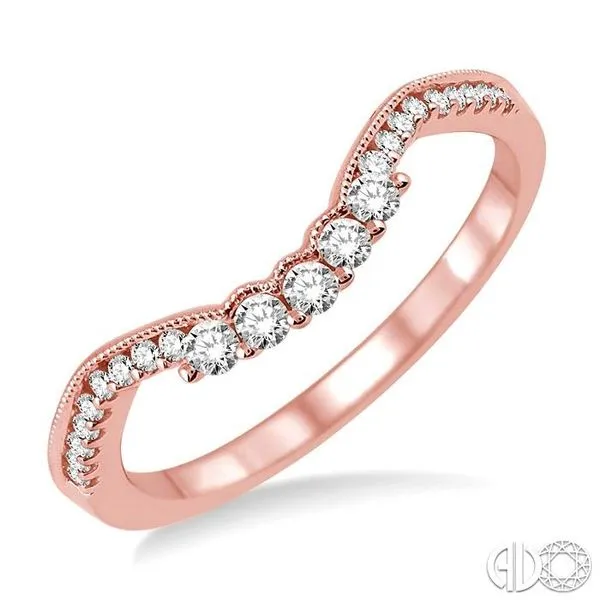 1/4 Ctw Round Cut Diamond Wedding Band in 14K Rose Gold