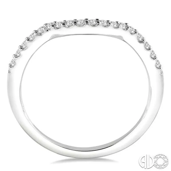 1/6 Ctw Round Cut Diamond Wedding Band in Platinum