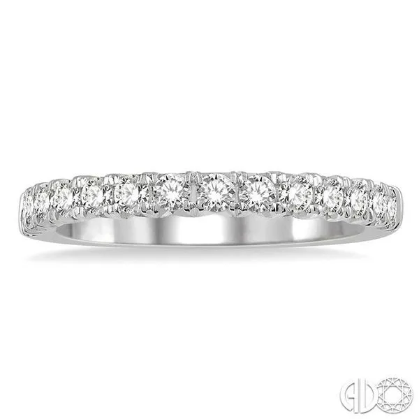 3/4 Ctw Round Cut Diamond Wedding Band in 14K white Gold