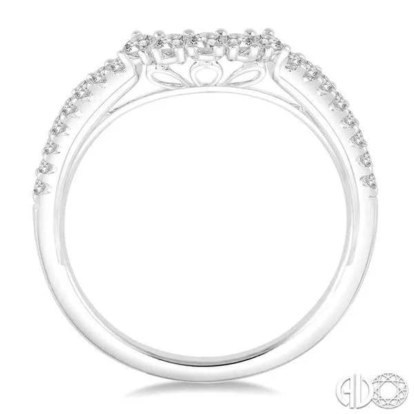 1/3 Ctw Round Diamond Wedding Band in 14K White Gold
