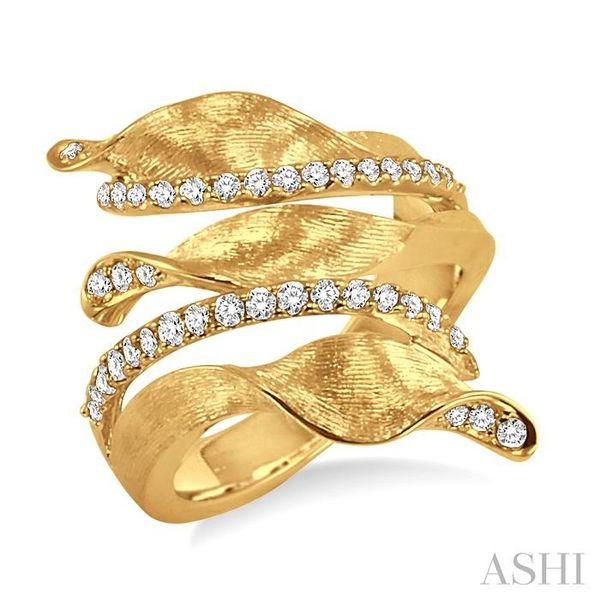 1/2 Ctw Round Cut Diamond Fashion Ring in 14K Yellow Gold Grogan Jewelers Florence, AL