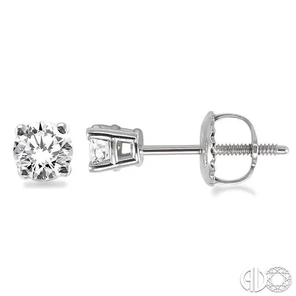 1/2 Ctw Round Cut Diamond Stud Earrings in 14K White Gold