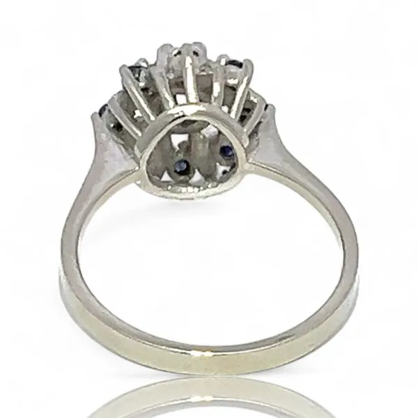 10k White Gold Round Blue Sapphire Cluster Ring Size 6