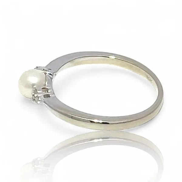 10k White Gold White Freshwater Pearl and Diamond Ring Si...
