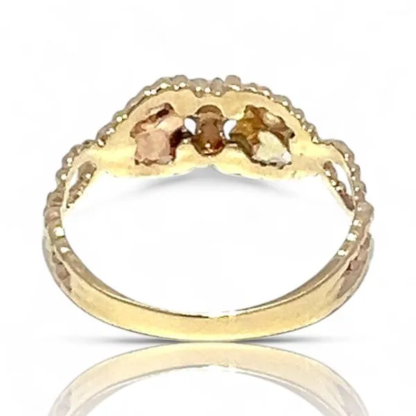10k Yellow, Green, and Rose Gold Leaf Ring Size 6