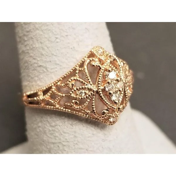 14kr Diamond Fashion Ring