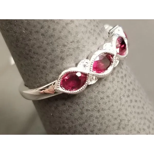 14kw Ruby and Diamond Band
