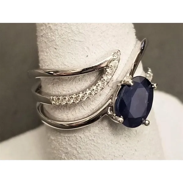 14kw Sapphire and Diamond Ring