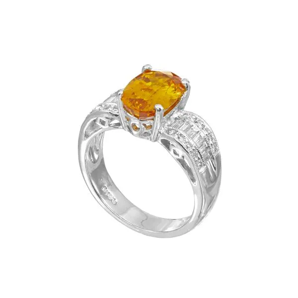 18K White Gold Sapphire Ring