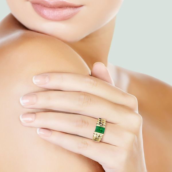 14K Emerald & Diamond Ring Image 2 Purple Creek Holly Springs, NC