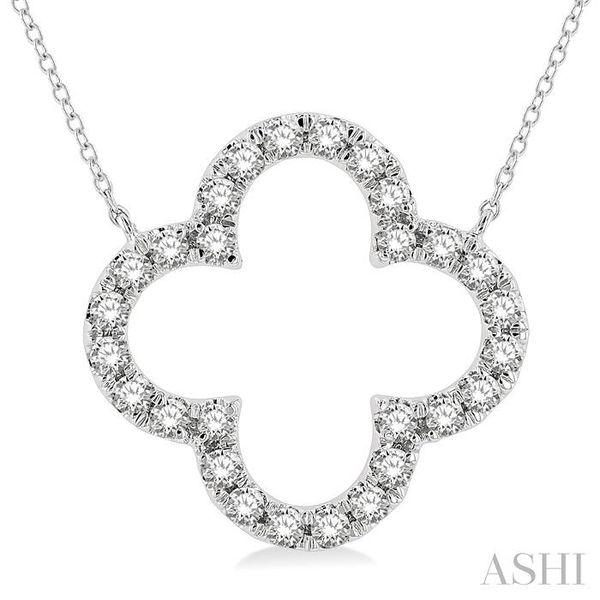 3/4 ctw Clover Round Cut Diamond Necklace in 14K White Gold Image 3 Robert Irwin Jewelers Memphis, TN
