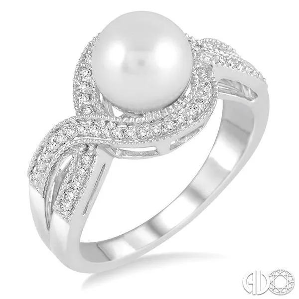 10K white store gold diamond pearl ring.