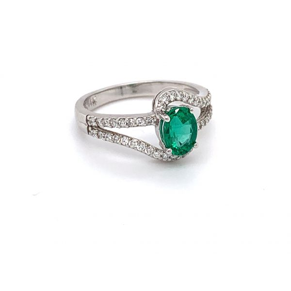 Emerald and Diamond Ring Image 2 Sanders Jewelers Gainesville, FL