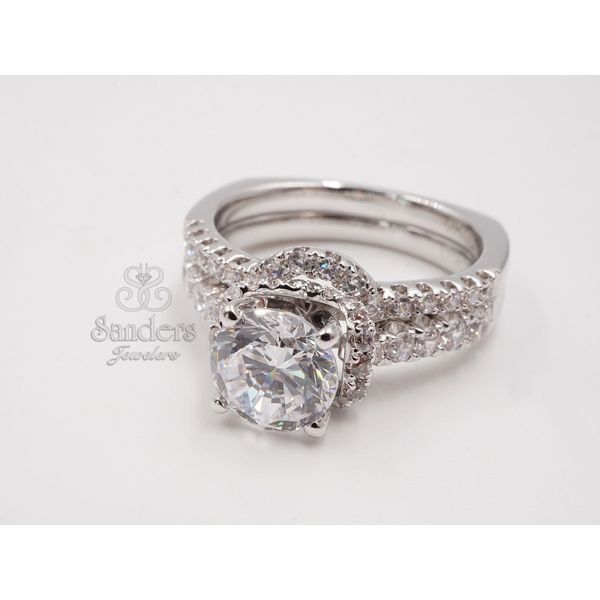 Diamond Fishtail Setting Engagement Ring Image 2 Sanders Jewelers Gainesville, FL