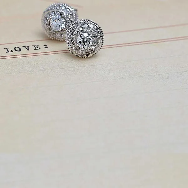 DIAMONDEDUCATION Buying a diamond doesn't have to be confusing. David Douglas Diamonds & Jewelry Marietta, GA
