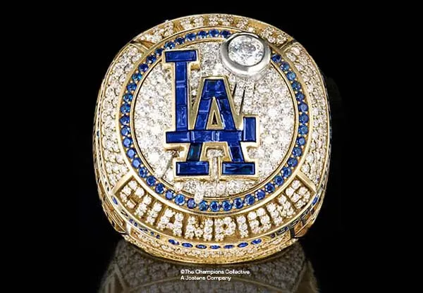 Dodgers' Championship Rings Feature Diamonds, Sapphires and Game 7 Dirt