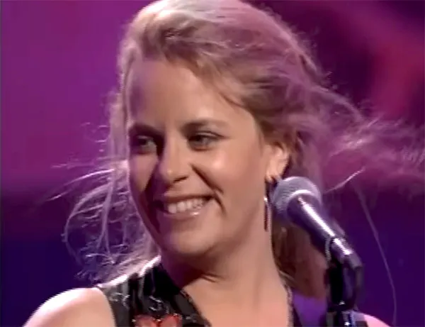 Read article: Music Friday: Mary Chapin Carpenter Puts Her Ring Back on in This 2010 Ballad